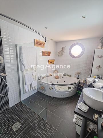 Maison à LA MEZIERE, 35520 - 6 pièces 145m²