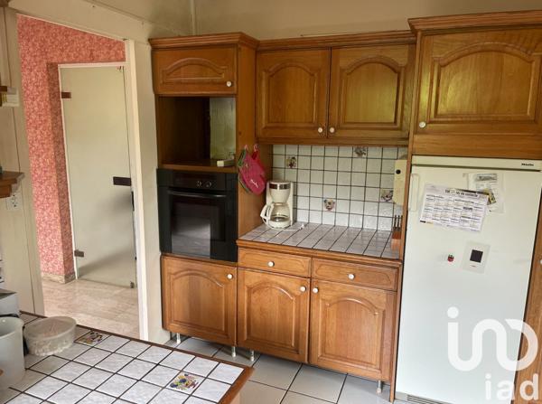 Pavillon 8 pièces de 200 m² à Chablis (89800)