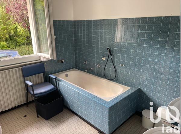 Pavillon 8 pièces de 200 m² à Chablis (89800)