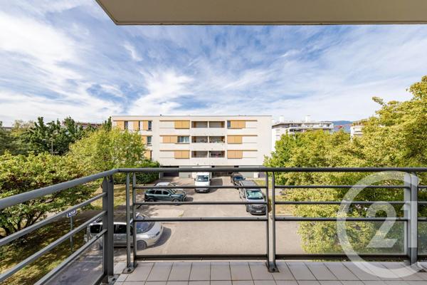 Appartement F2 à vendre  2 pièces - 48,15 m 2   ST MARTIN D HERES  - 38