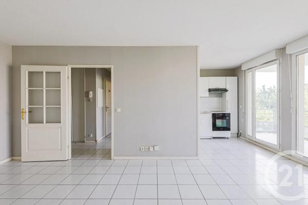 Appartement F2 à vendre  2 pièces - 48,15 m 2   ST MARTIN D HERES  - 38