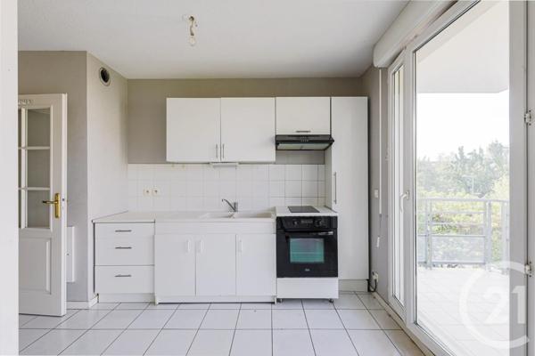 Appartement F2 à vendre  2 pièces - 48,15 m 2   ST MARTIN D HERES  - 38