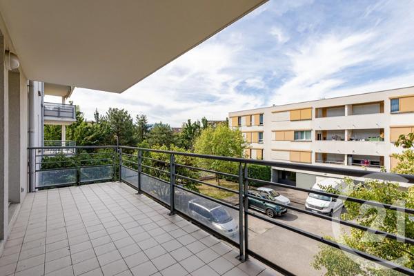 Appartement F2 à vendre  2 pièces - 48,15 m 2   ST MARTIN D HERES  - 38