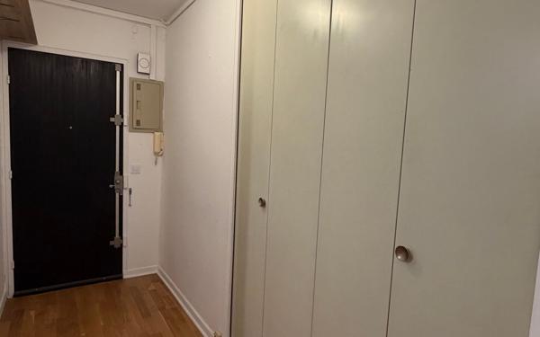 Appartement à vendre    2 pièces •  Pantin