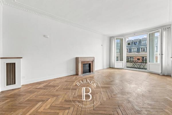 Paris 17ème, Appartement 3 Chambres -  110 m² à vendre