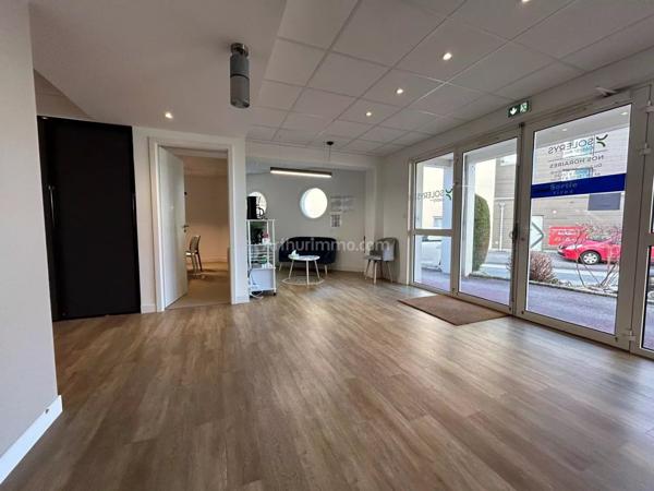 Location Local commercial 5 pièces 81 m2 à Morteau