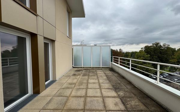Appartement à vendre    5 pièces • 106,43 m2 Chelles