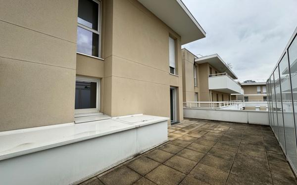 Appartement à vendre    5 pièces • 106,43 m2 Chelles