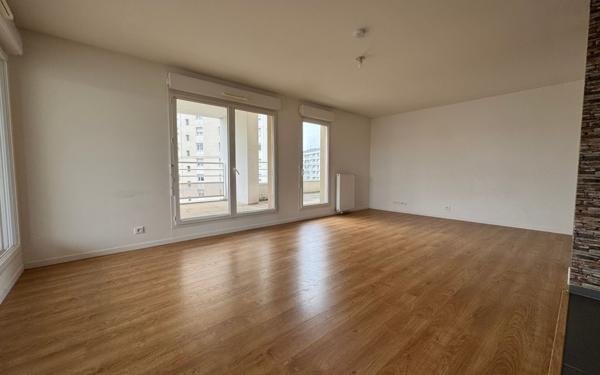 Appartement à vendre    5 pièces • 106,43 m2 Chelles
