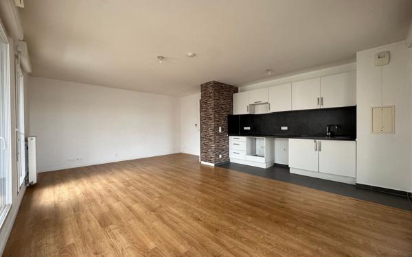 Appartement à vendre    5 pièces • 106,43 m2 Chelles
