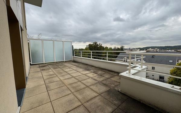 Appartement à vendre    5 pièces • 106,43 m2 Chelles