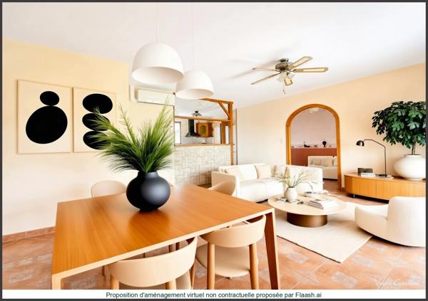 MONTPON-MÉNESTEROL - Maison de plain pied de 3 chambres, double garage et jardin de 3700 m²