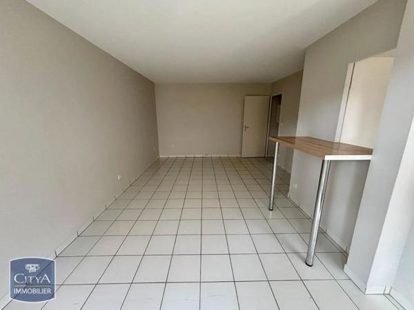 Appartement à louer 2 pièces 47.45m²