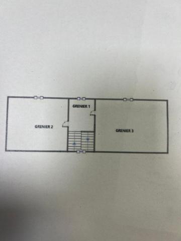 Maison à rénover avec terrain constructible au coeur de Saint-Méen-le-Grand**