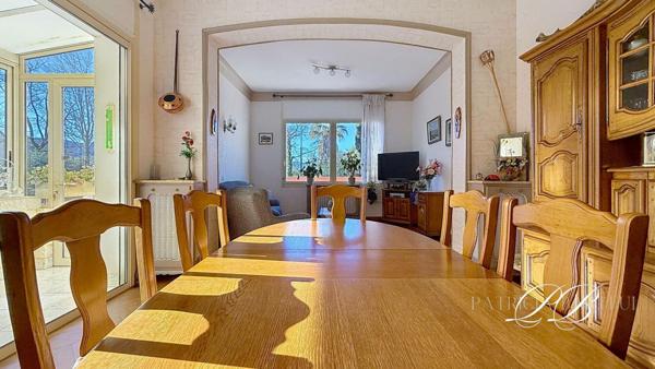 Maison de charme avec terrasse, patio, piscine et dépendances