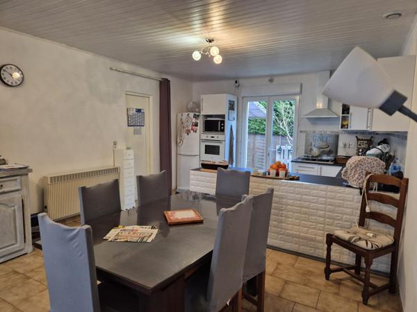 MAISON T3 de 71m2 sur 677 m2 de terrain clos