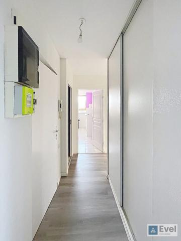 METZ- 3 PIECES MEUBLES - 57M²