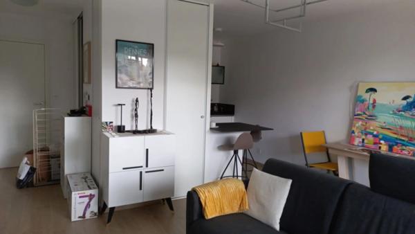 RENNES centre ville - proche gare / Appartement récent de 2023 / 2 pièces avec une belle terrasse .