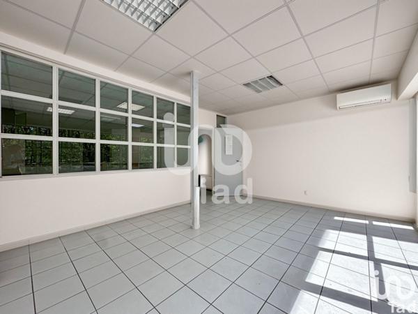 Murs commerciaux  à vendre 296 m² Arles