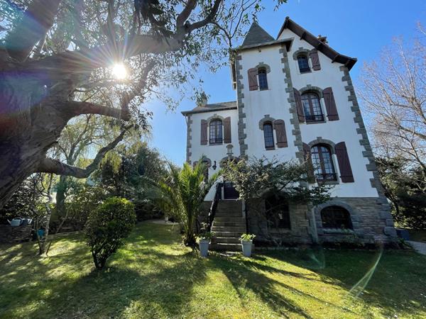 Vente Manoir de 265 m² à Quiberon proche de la Grande Plage