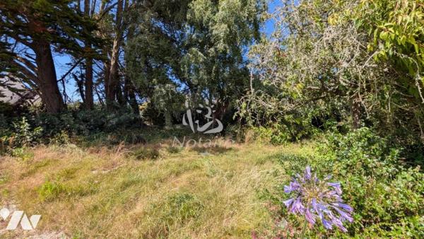 Terrain à bâtir de 449 m² hors lotissement – Cléder centre et plages à proximité