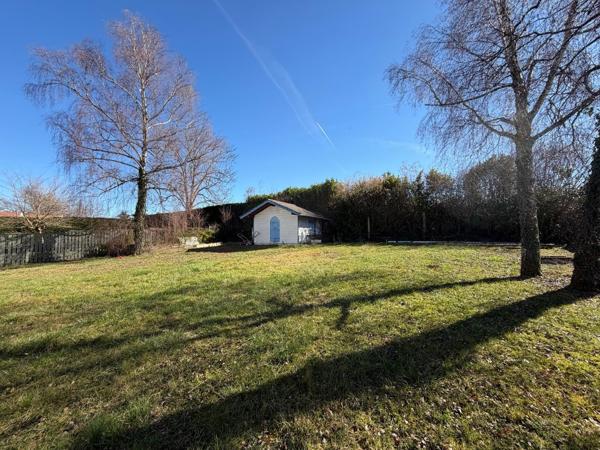 Terrain viabilisé 601m² proche lac