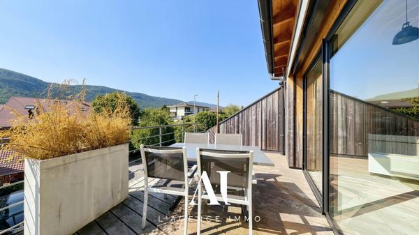 Maison de Village T5 Entièrement rénovée Séjour cathédrale Terrasse 3 chambres