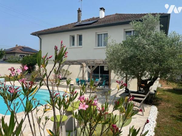SAINT-BONNET-DE-MURE - Maison familiale d'exception avec piscine