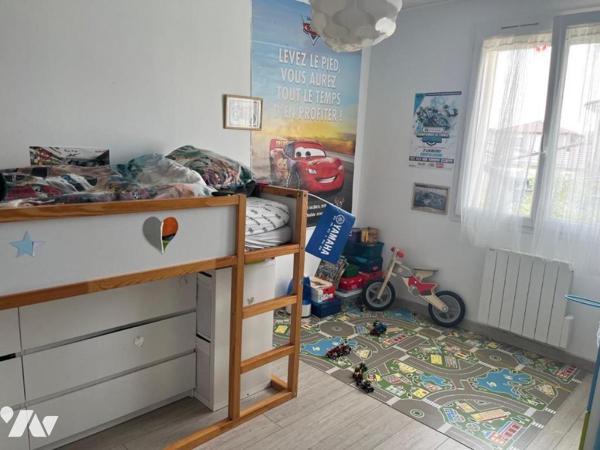 SAINT-BONNET-DE-MURE - Maison familiale d'exception avec piscine