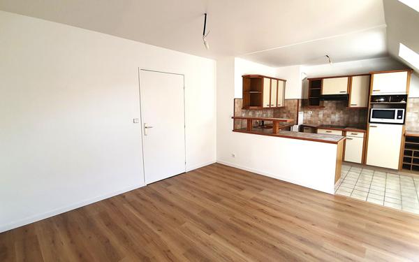 Appartement à vendre    2 pièces • 40,54 m2 Brie-Comte-Robert