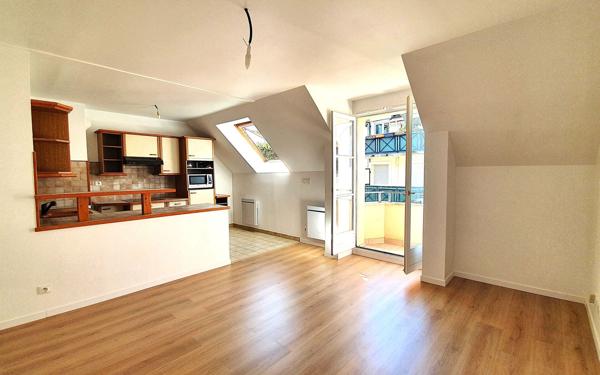 Appartement à vendre    2 pièces • 40,54 m2 Brie-Comte-Robert