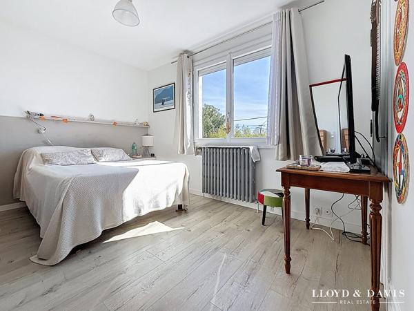 Royan centre : maison 140 m², 4 chambres, terrrain 660m²