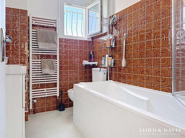Royan centre : maison 140 m², 4 chambres, terrrain 660m²