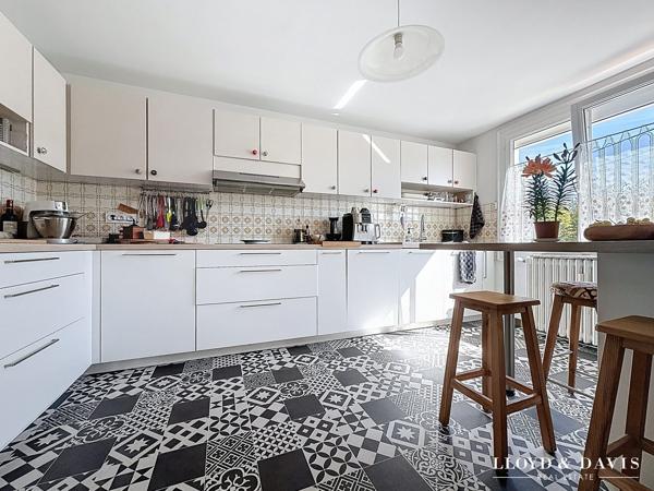 Royan centre : maison 140 m², 4 chambres, terrrain 660m²