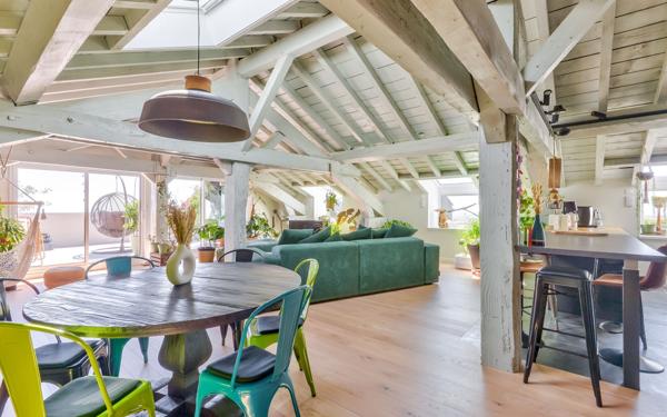 Maison à vendre    6 pièces • 189,88 m2 Mornant