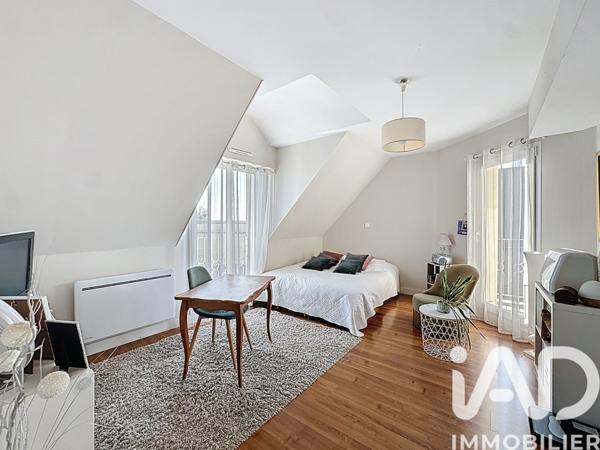 Maison à vendre 7 pièces 162 m² Cesson-Sévigné