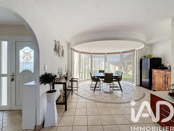 Maison à vendre 7 pièces 162 m² Cesson-Sévigné