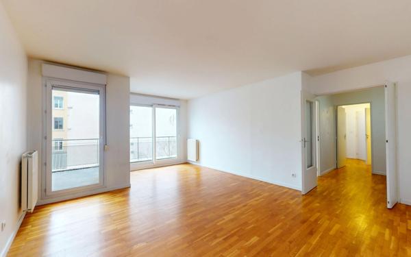 Appartement à vendre    3 pièces • 69,07 m2 Lyon 4