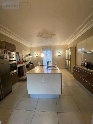 Maison de maître à vendre à Tinténiac en Ille-et-Vilaine (35190), ref : 105/1963