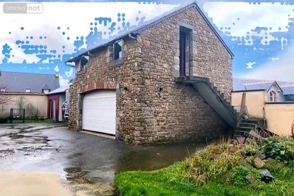 Maison de maître à vendre à Tinténiac en Ille-et-Vilaine (35190), ref : 105/1963