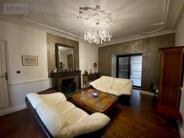 Maison de maître à vendre à Tinténiac en Ille-et-Vilaine (35190), ref : 105/1963