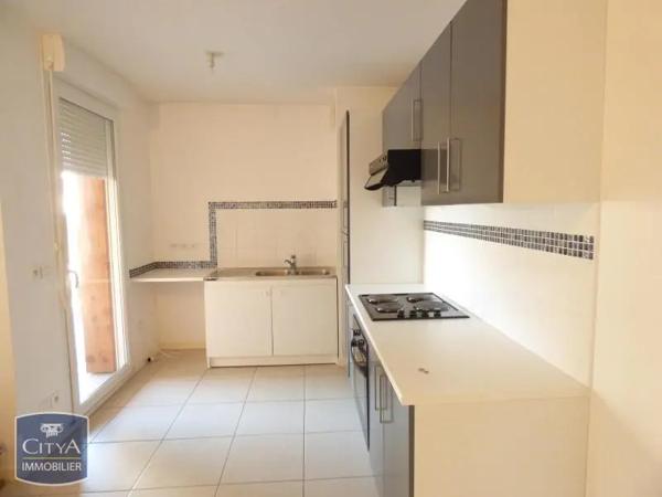 Appartement à louer 3 pièces 62.2m² Bordeaux (33300)