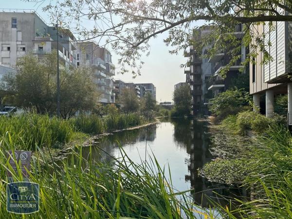 Appartement à louer 3 pièces 62.2m² Bordeaux (33300)