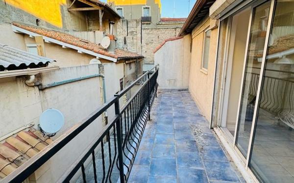 Appartement à louer    2 pièces • 28,96 m2 Sète