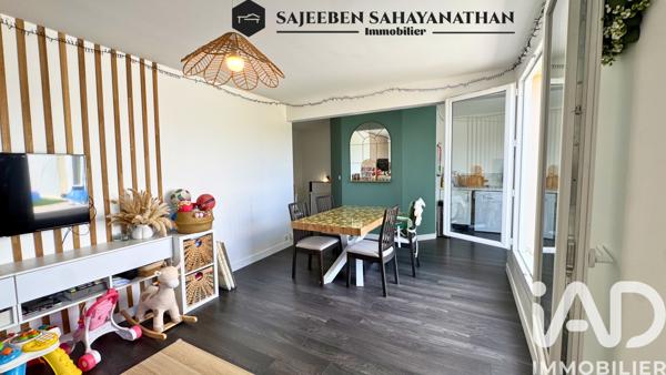 Appartement à vendre 4 pièces 96 m² Maurepas