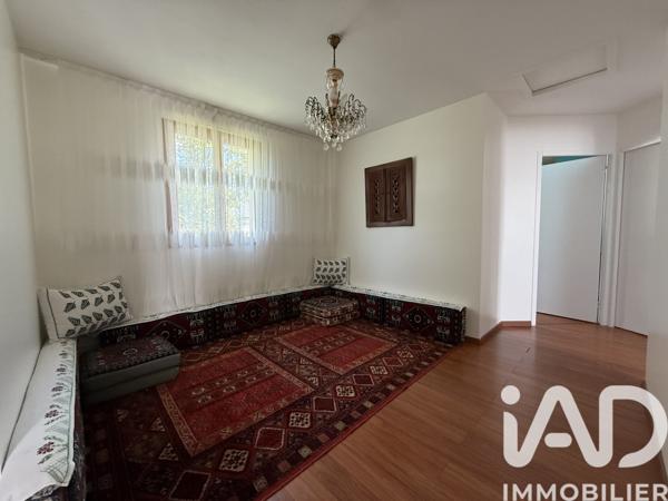 Maison à vendre 6 pièces 120 m² Vaux-le-Pénil