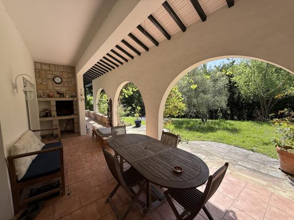 Villa d'exception au coeur de son parc paysagé