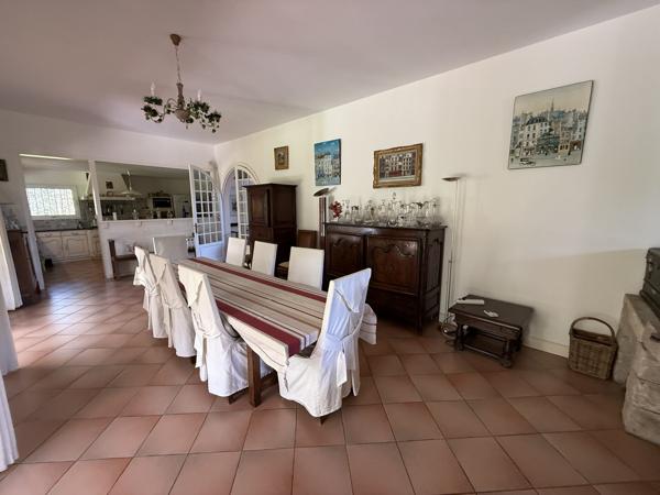 Villa d'exception au coeur de son parc paysagé