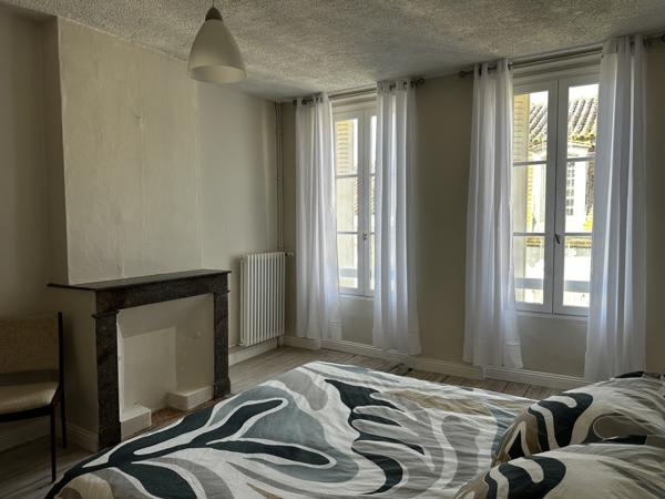 Maison à vendre à Sainte-Foy-la-Grande (33220) - Gironde