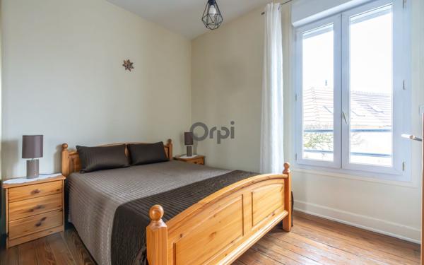 Maison à vendre    6 pièces • 101,95 m2 Joinville-le-Pont